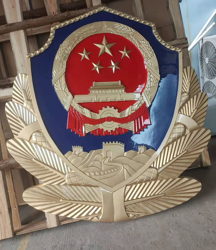 警徽設計中的細節把控