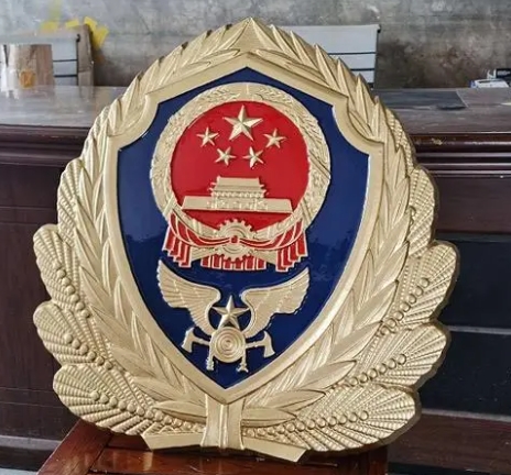 如何正確佩戴和展示消防徽章